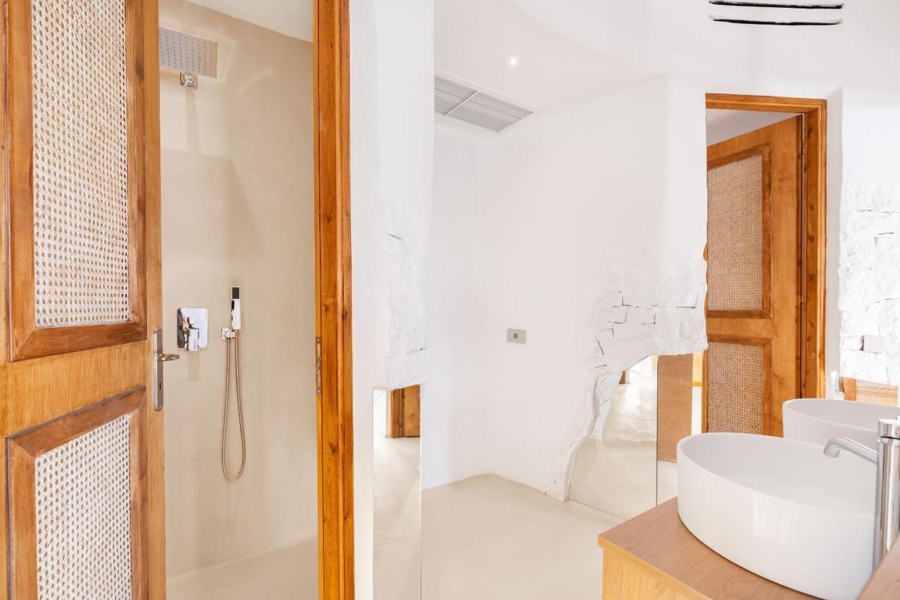Faos Exclusive Suites Ornos  Esterno foto