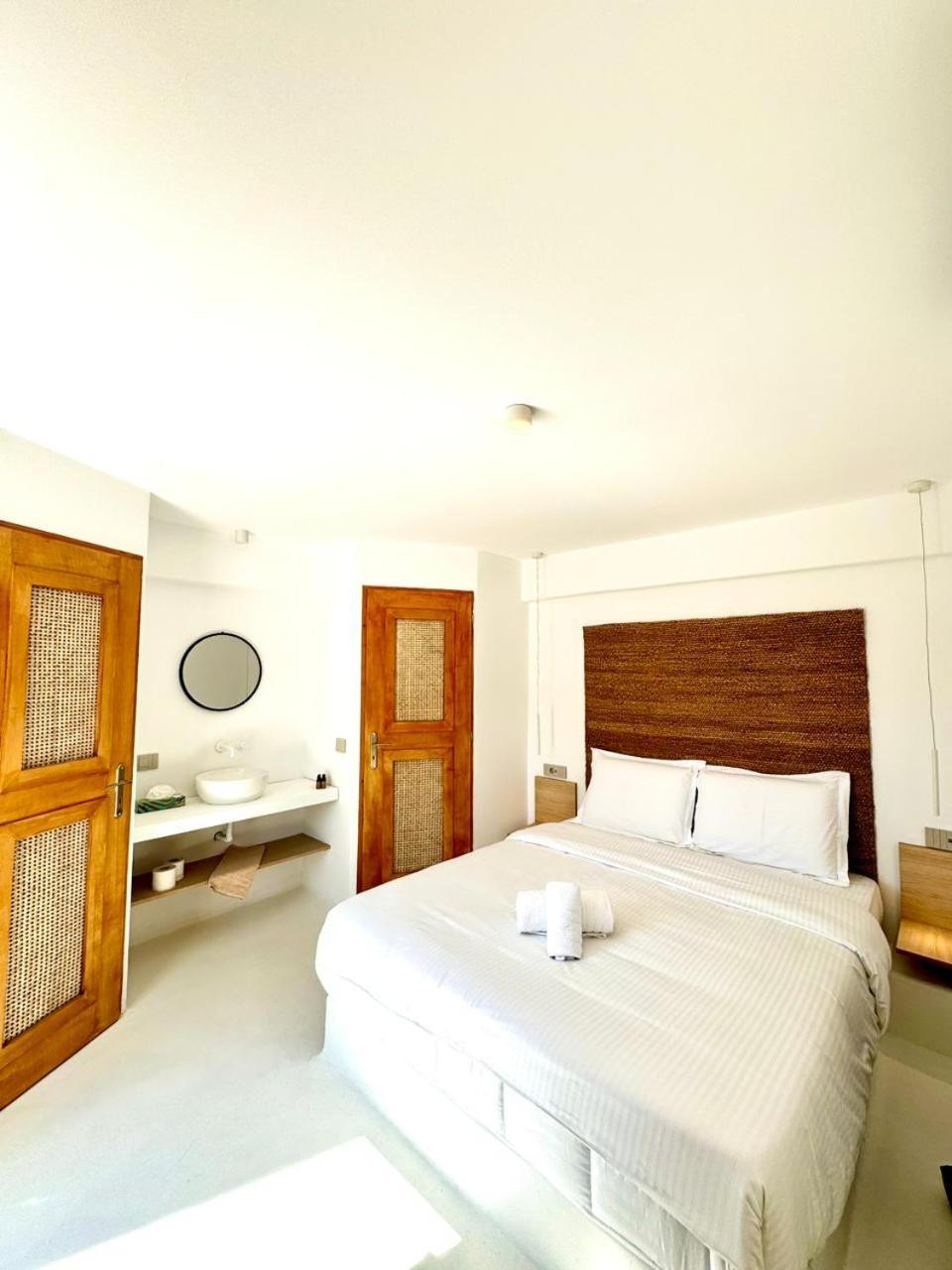 Faos Exclusive Suites Ornos  Esterno foto